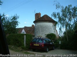 Geograph 36341 by Colin Bates