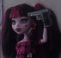 Monster high doll suicidal gun to head goth aesthetic egirl emo sad depressing