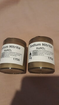 sodium nitrite.jpg