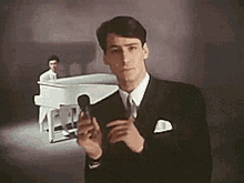 Spandau ballet tony hadley 2438753104